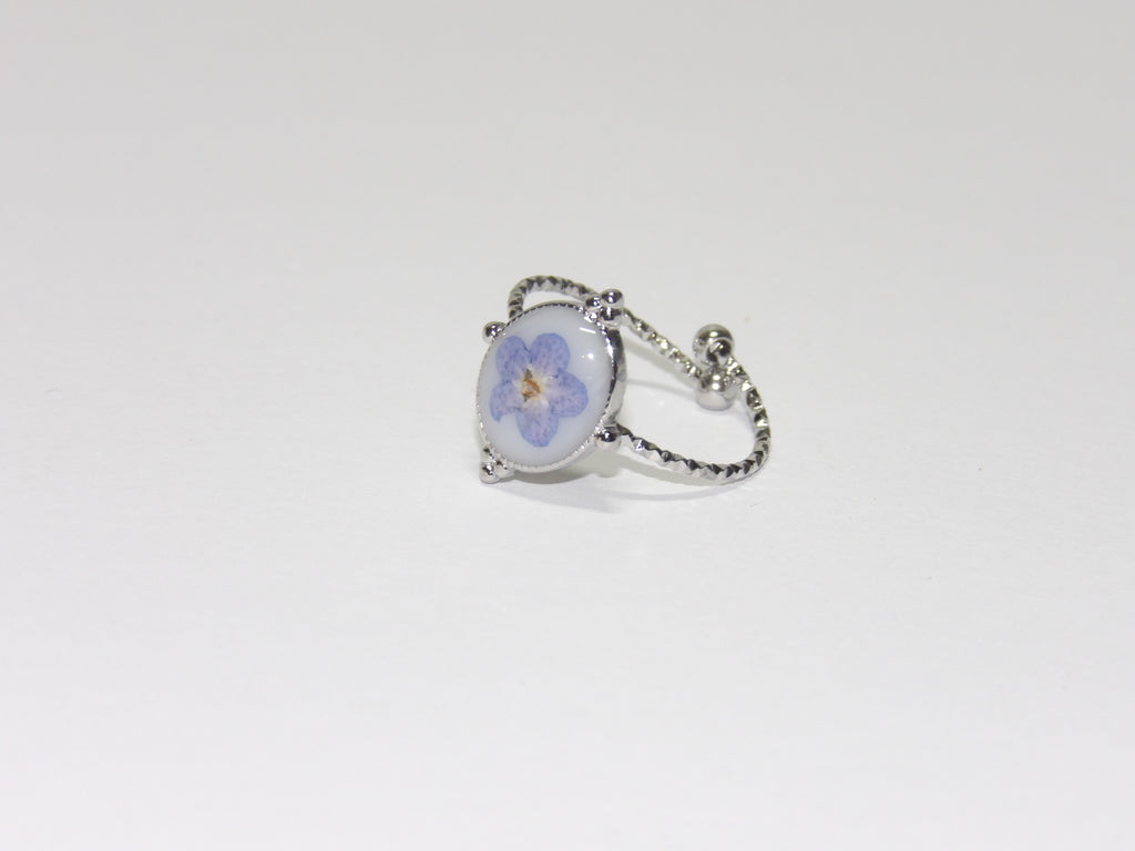 Oval Ring
