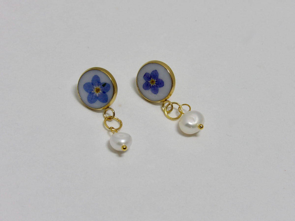 Dangle Pearl Earring