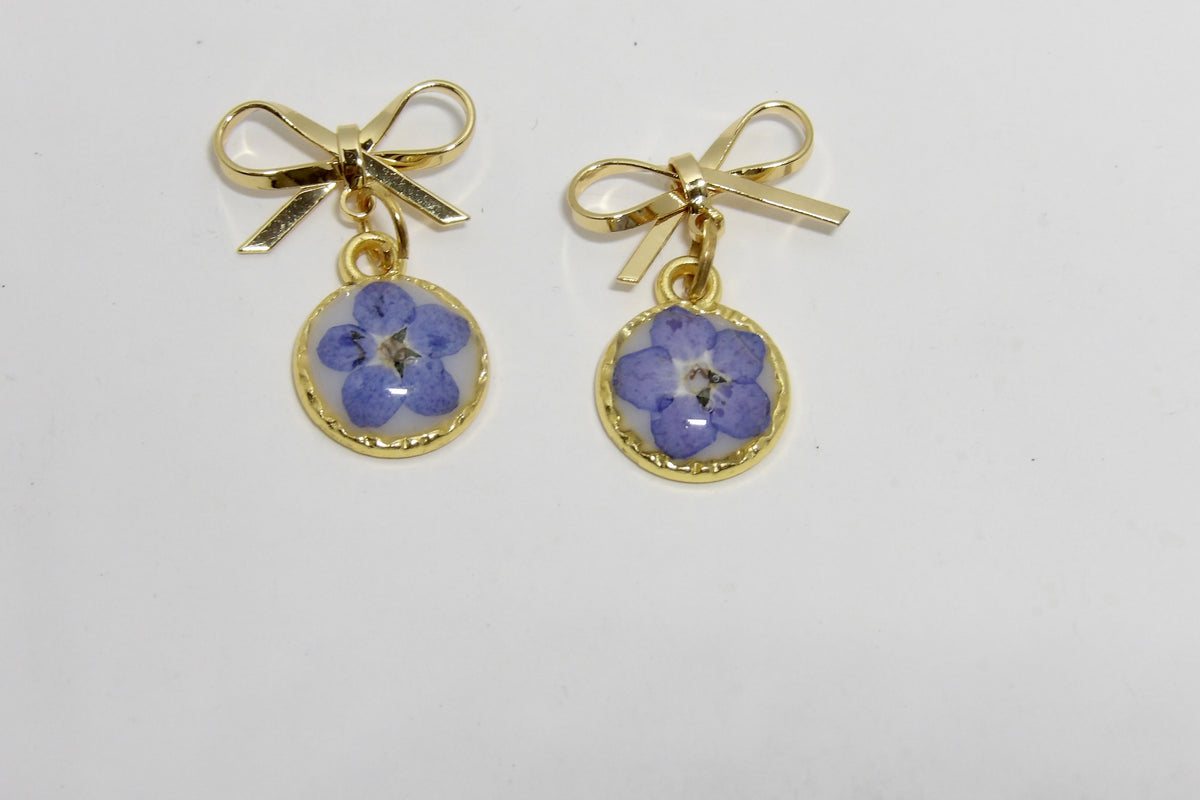 Bow Earring