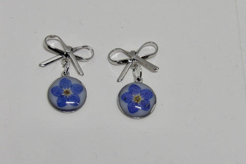 Bow Earring